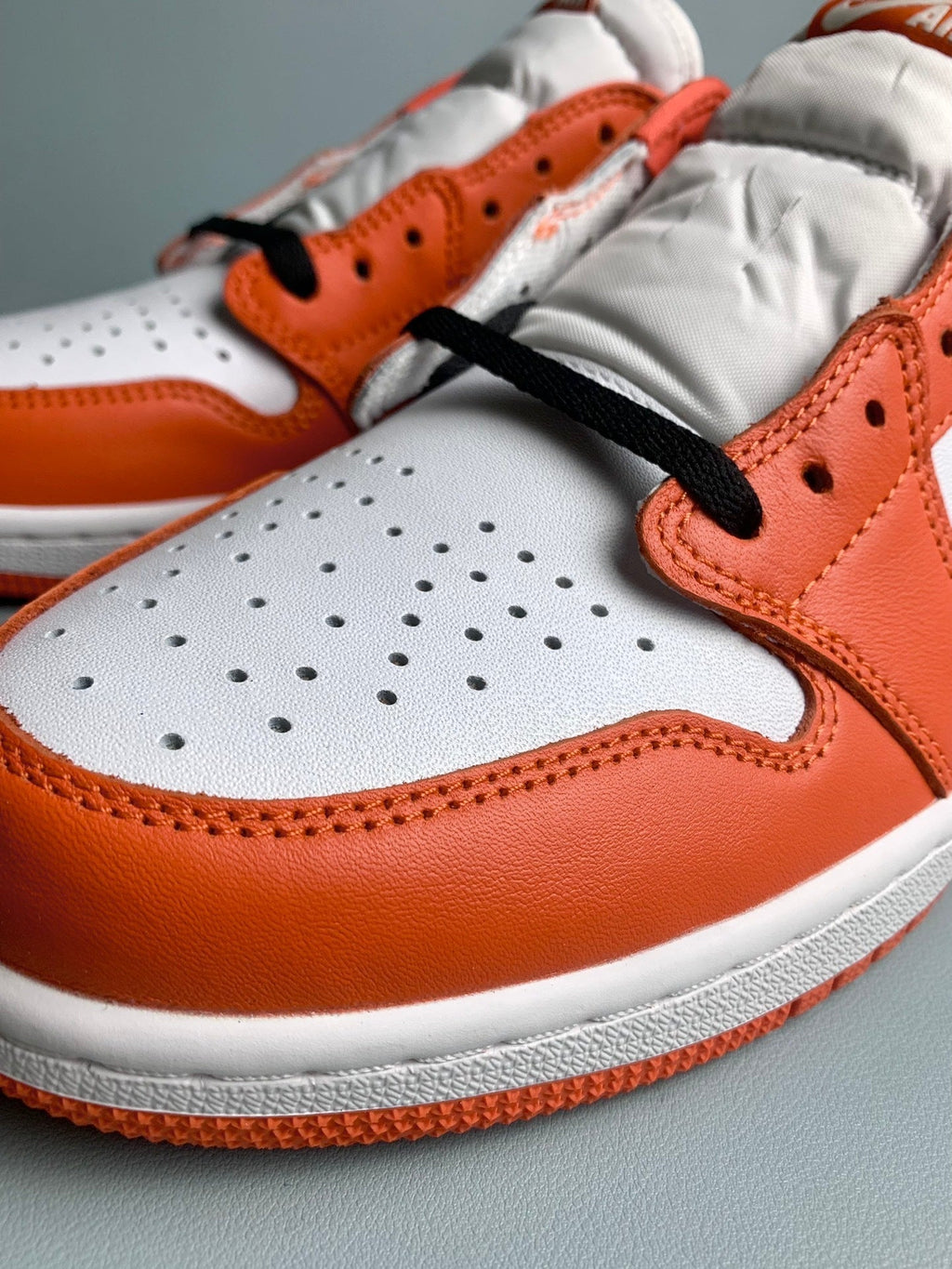 Air Jordan 1 Low Starfish White/Summit White Unisex Sneakers CZ0790-801